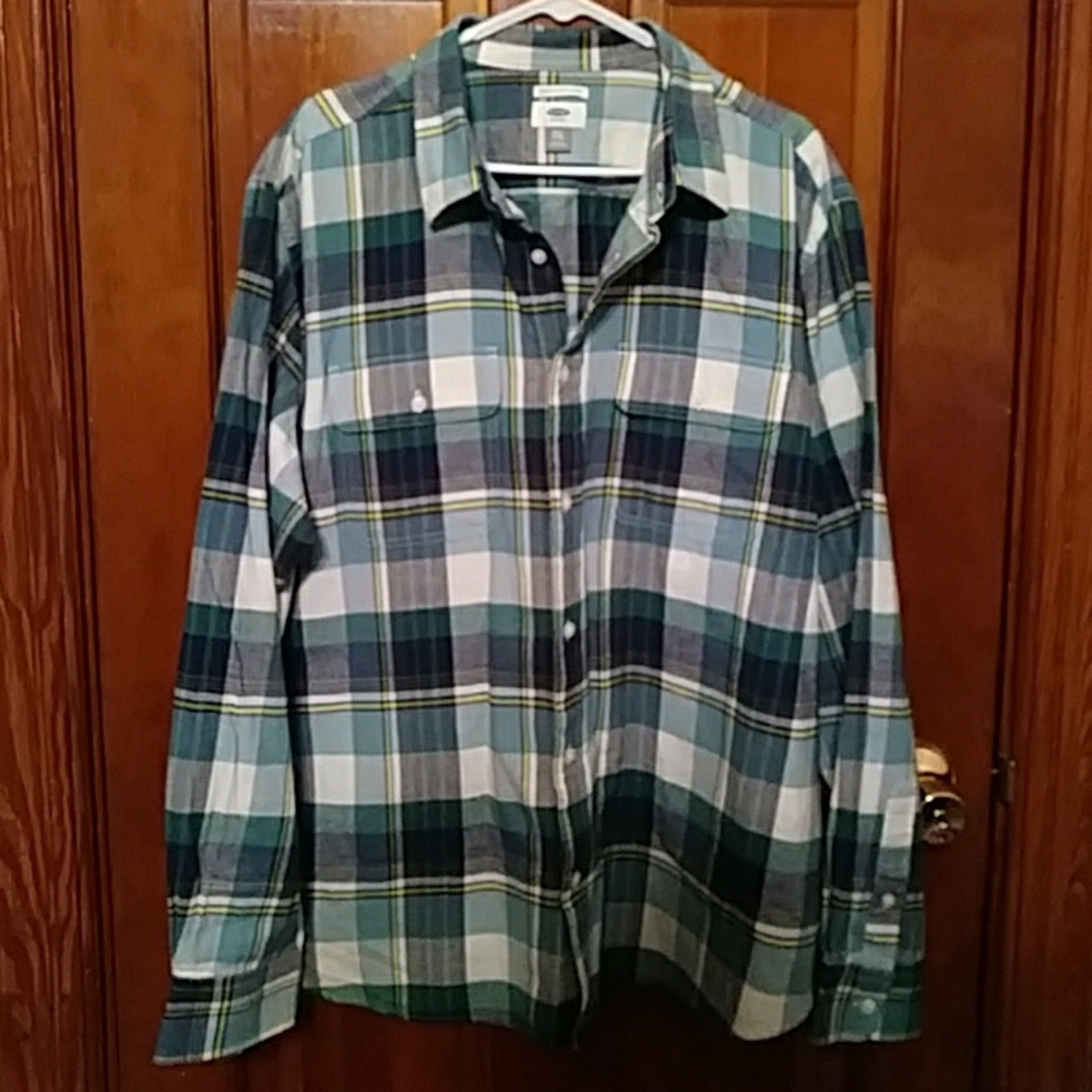 XXL NWOT OLD NAVY FLANNEL ( Regular Fit )